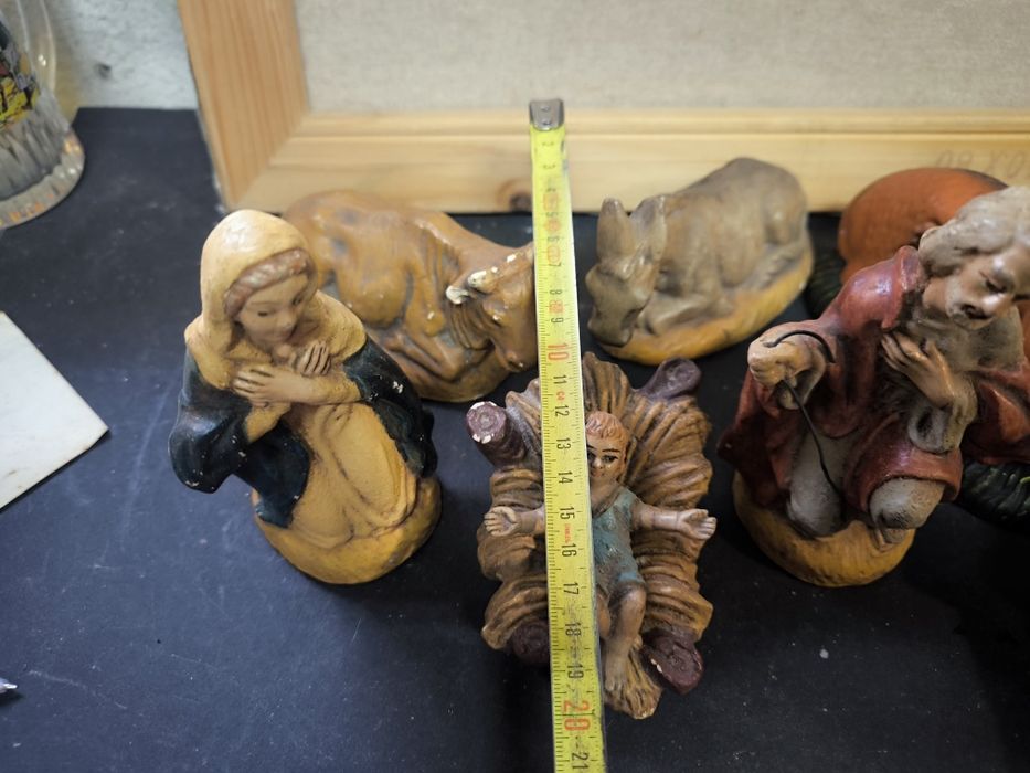 Figuras de presépio diversas 9ud