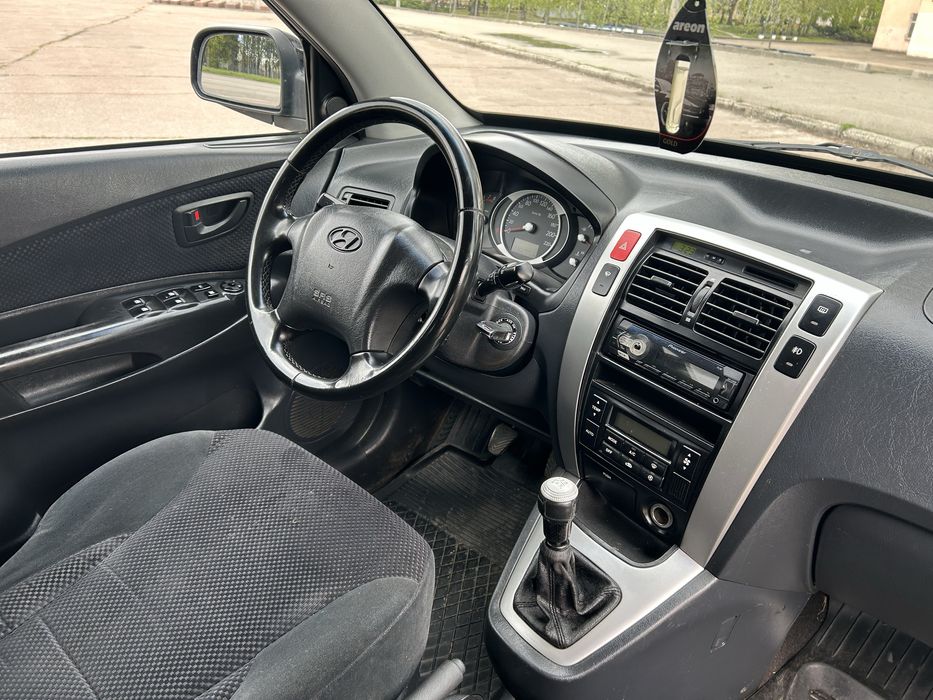 Хюндай Туксон Hyundai Tucson 2.0  в рідній фарбі