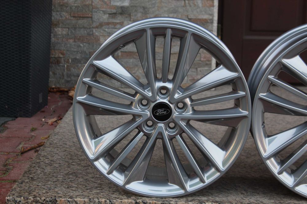 FORD Mondeo Mk4 Mk5 Focus Mk3 Mk4 S-Max C-Max Kuga 5x108 18'' 8J ET55