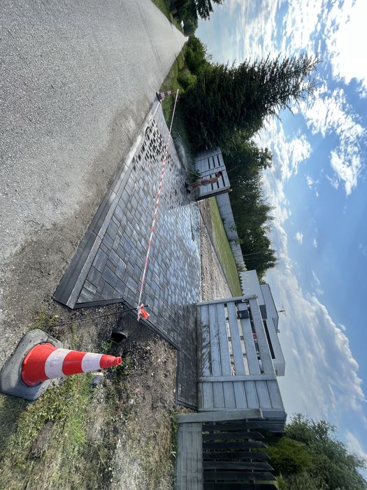 Układanie kostki brukowej