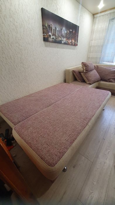 Диван розкладний з кутом