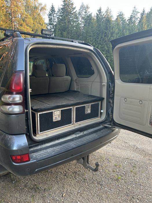 Toyota land crusier 120