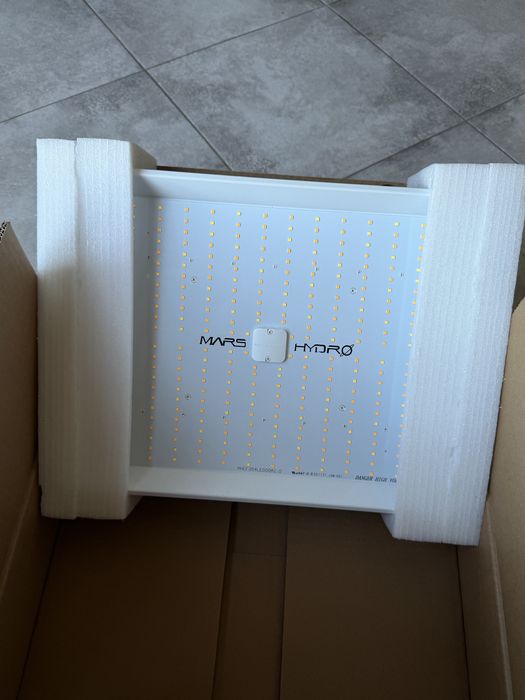 mars hydro ts1000 лампа для вирощування рослин