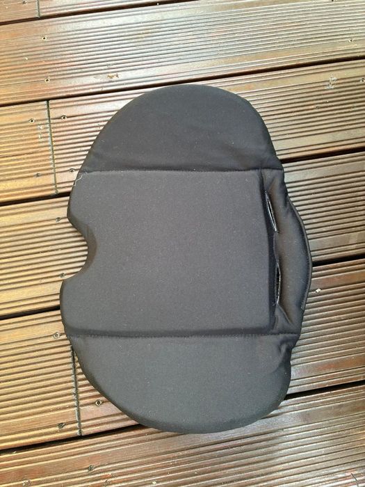 Fotelik samochody Cybex Atom I -Size. Rozmiar 45-87 cm.