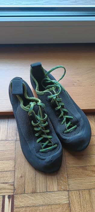 Buty wspinaczkowe r.34