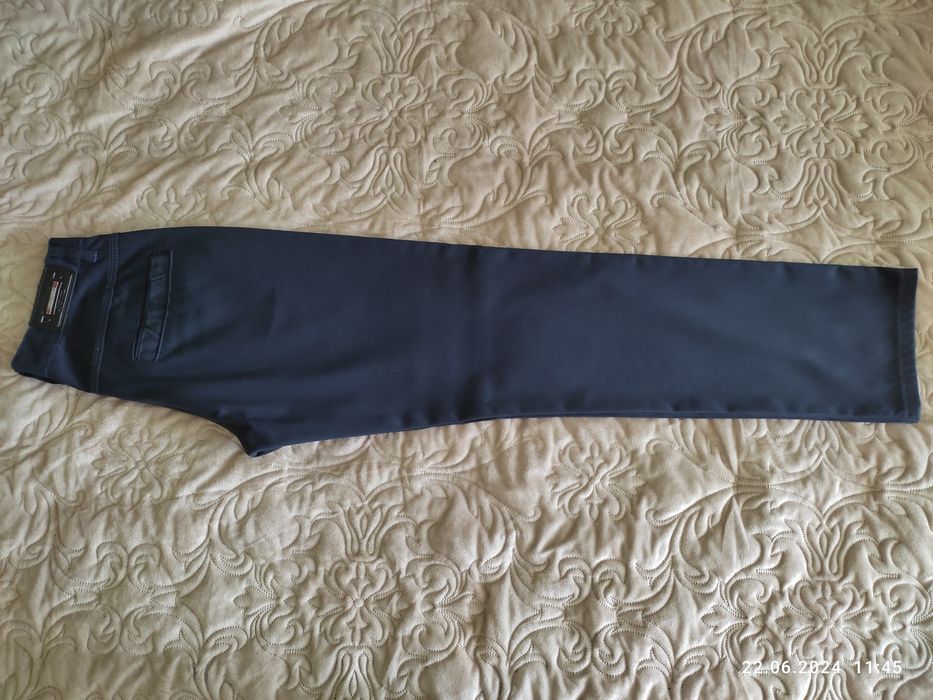 Продам штани - брюки DAWSIN
