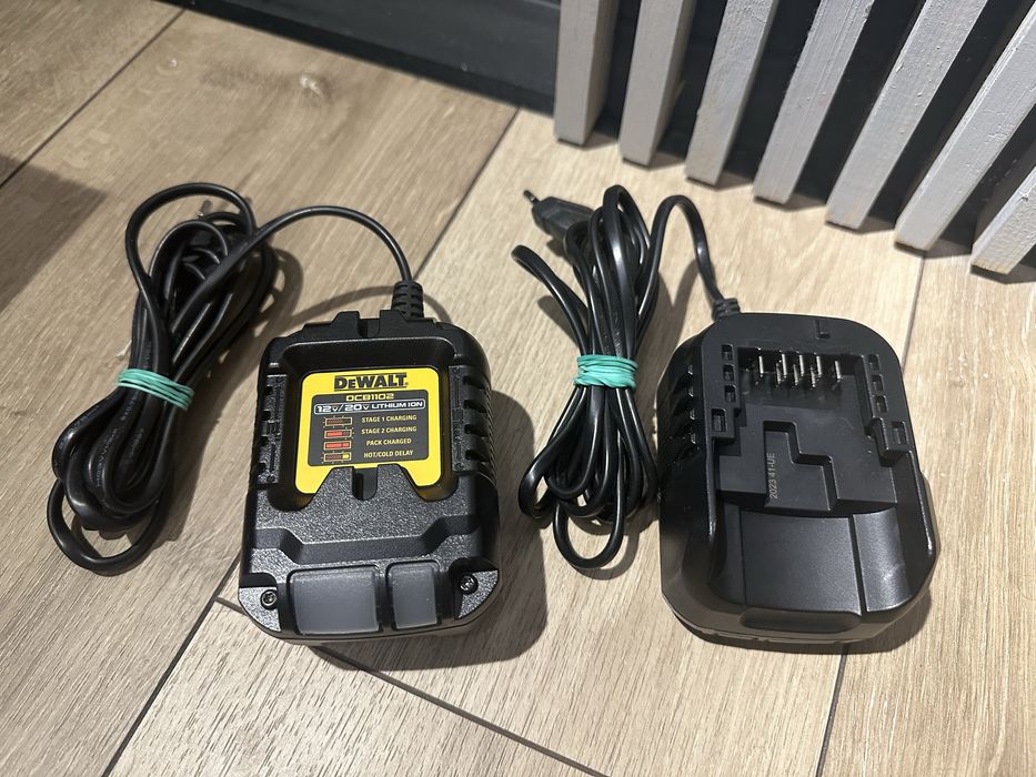 Зарядний пристрій Dewalt DCB1112, DCB1106 DCB112 DCB1104 новий