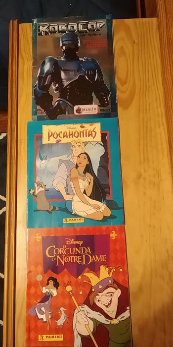 Cadernetas de cromos diversos430497627773358083