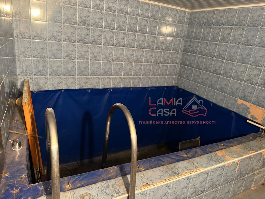 Продаж 3 кімнатноі квартири напроти парку Шевченка