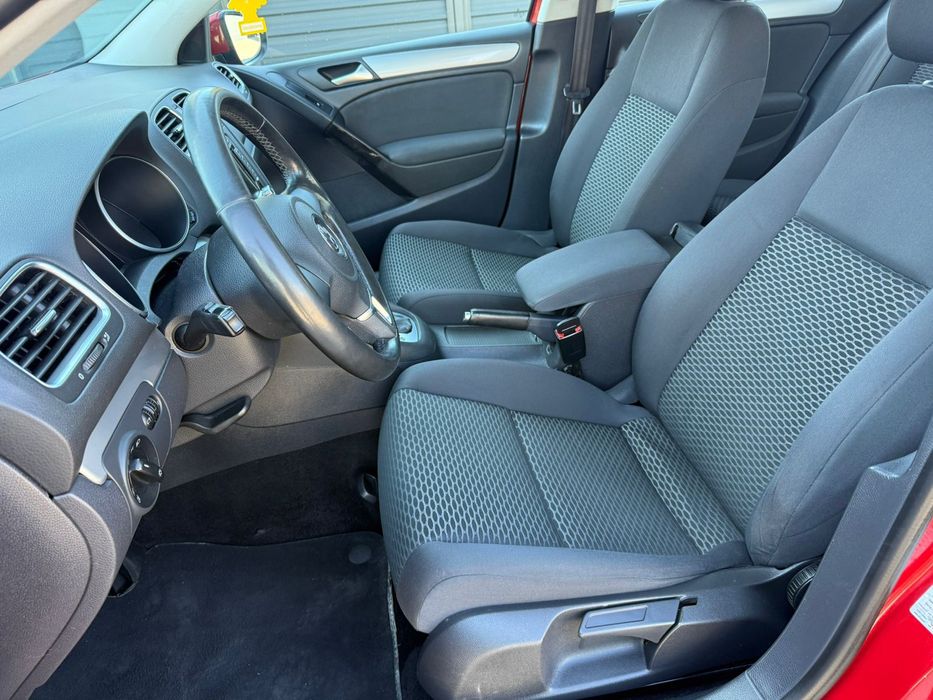 Volkswagen Golf Avtomat 2012