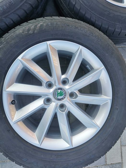 Felgi Skoda YETI Karoq Octavia Superb 7Jx16H2 5x112 ET45