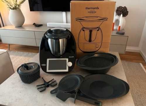 Thermomix TM6 w kolorze czarnym