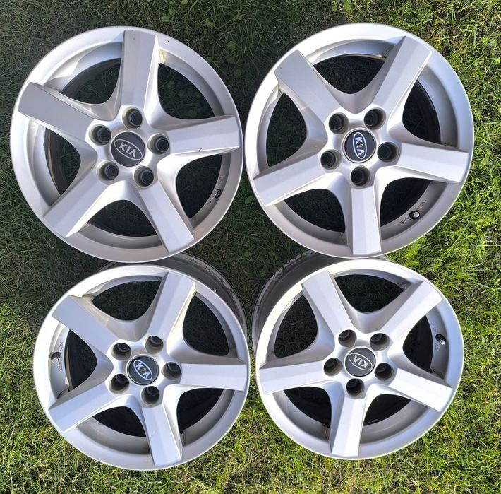 Alufelgi 15" 5x114.3 IGŁA