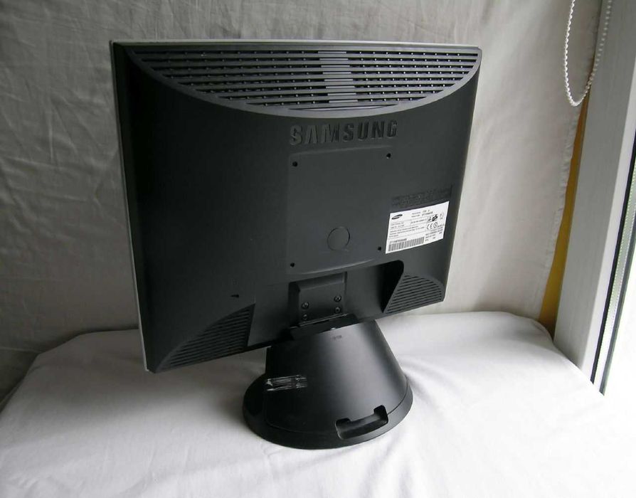 Monitor Samsung SyncMaster 172v
