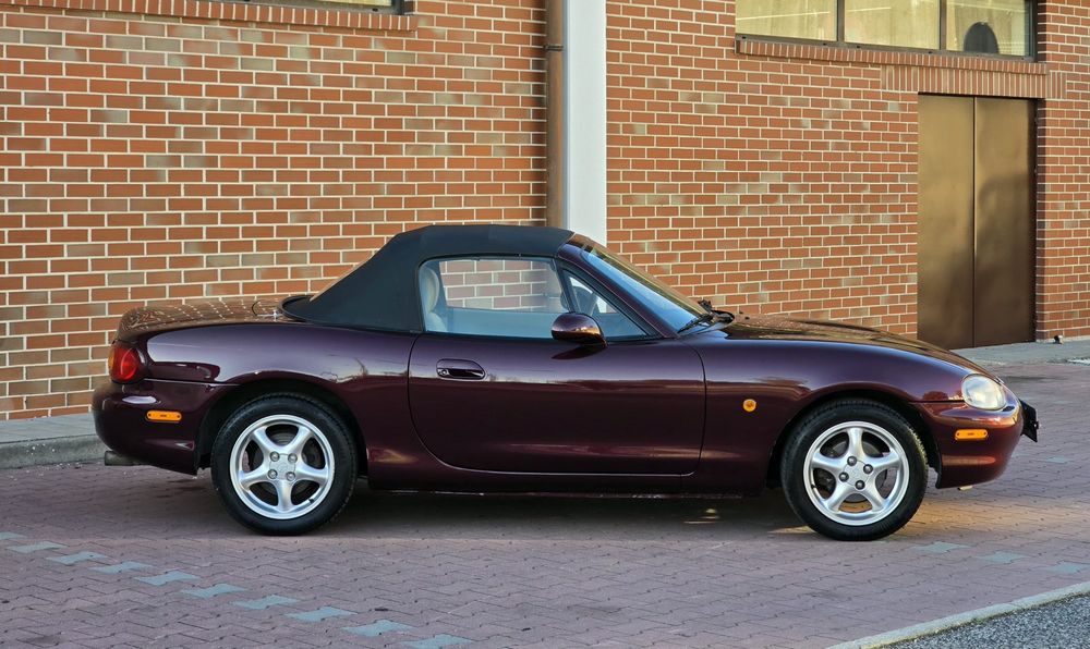 Mazda MX-5 NB 1.6  |   Miracle Edition |  1 DONA