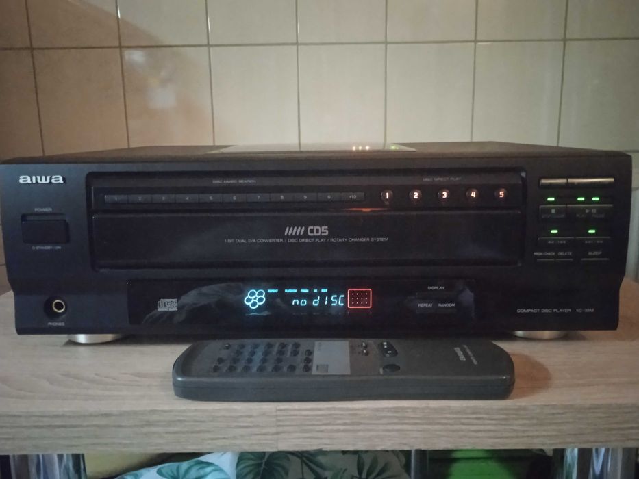 Zmieniarka 5 cd szuflada karuzela z podglądem Aiwa xc-35M +pilot