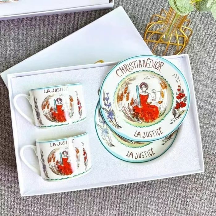 Набори для чаювання Dior