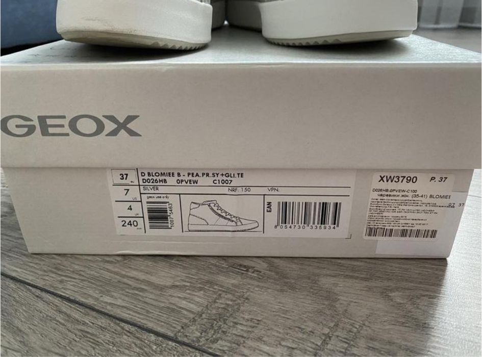 Черевики жіночі демісезонні Geox