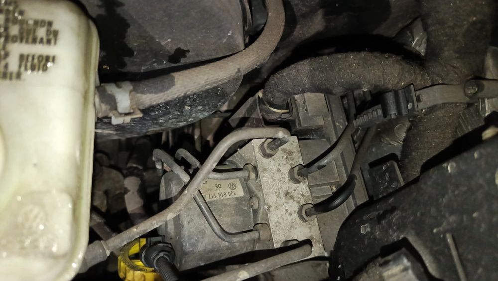 ABS VOLKSWAGEN Bora (1J2)