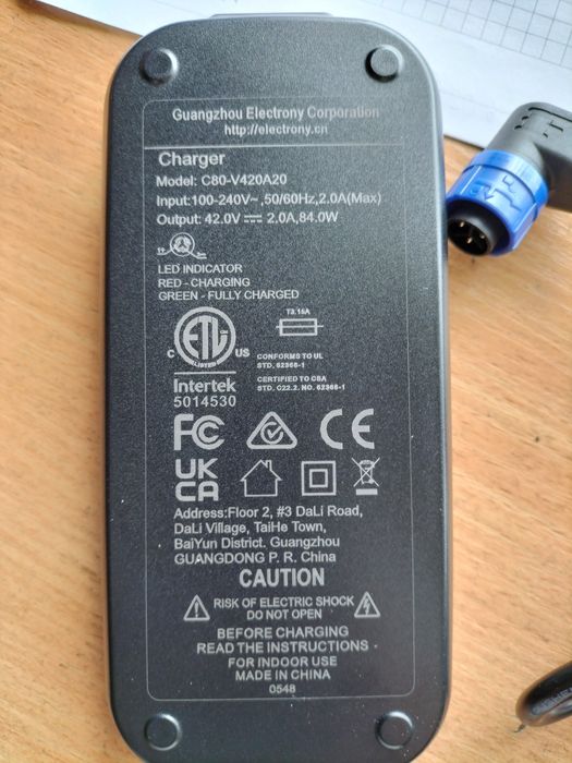Ładowarka do roweru elektrycznego