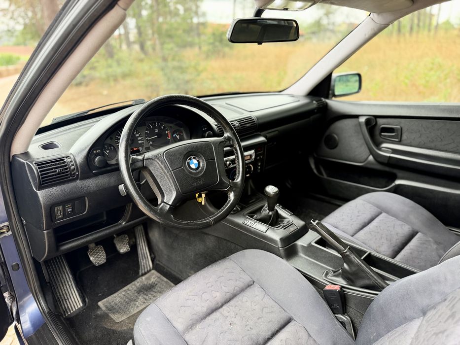 BMW 316i Compact e36