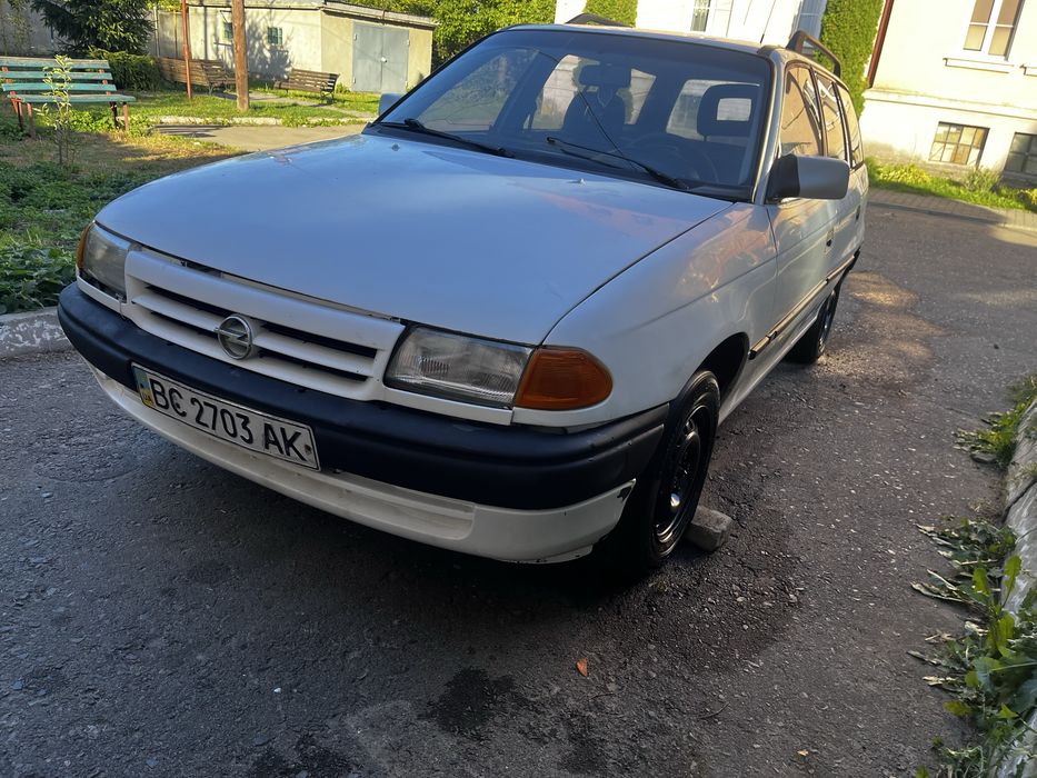 Продам Opel Astra F 1.4 на ходу