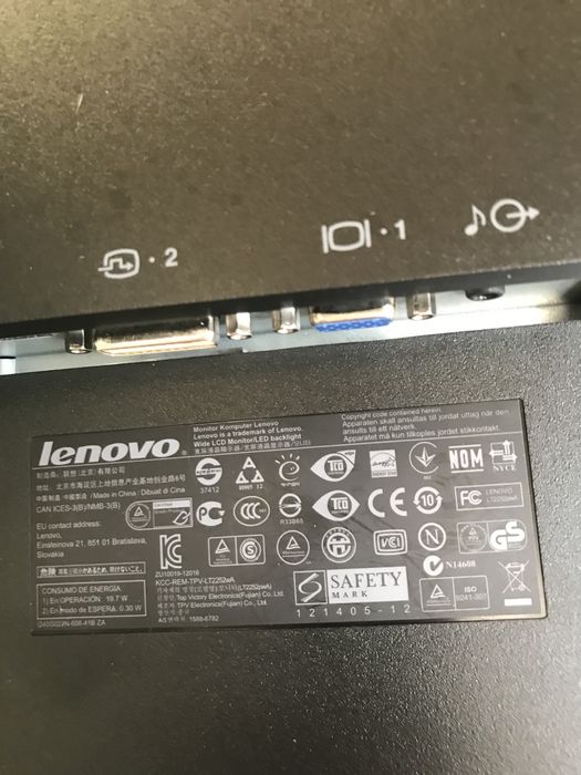 Монитор Lenovo LT2252p 22дюйма