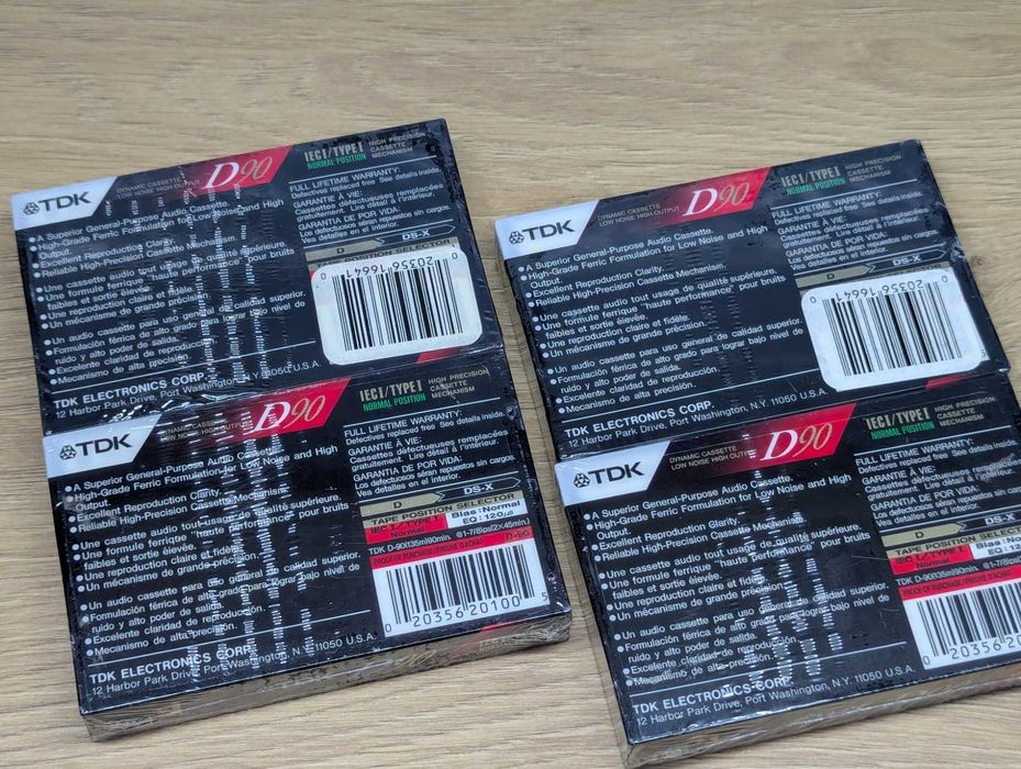 TDK D90 High Output аудіо касети 4штуки (2 блока по дві шт)  USA