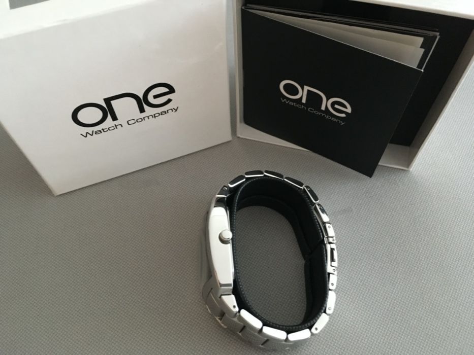 Relógio original ONE watch company, (como NOVO)
