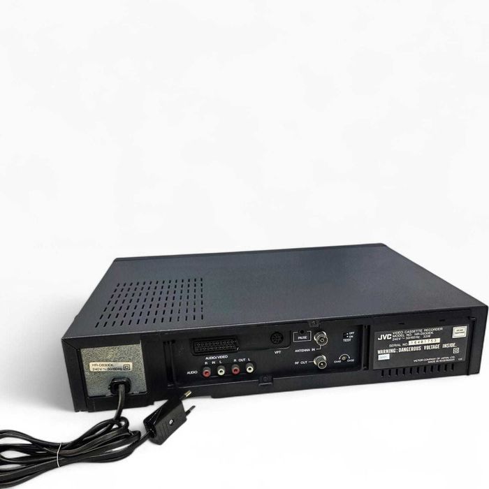 Leitor VHS JVC HR-D830EK | Hi-Fi Stereo | Digital AV Tracking | 3 Head