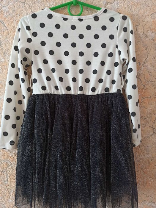 Продам дитяче плаття.