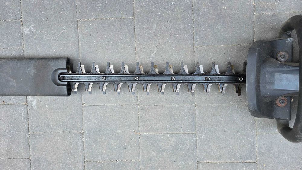 Spalinowe nożyce do żywopłotu McCulloch Superlite 4528 usterka