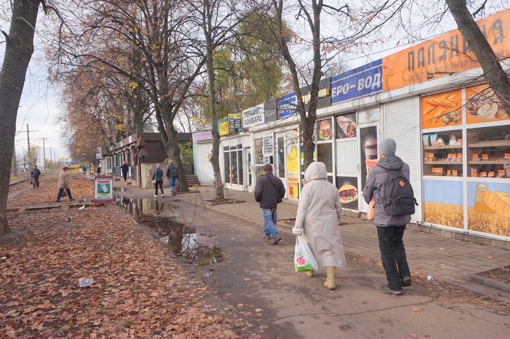 Шаурма або інше в невеличкому приміщенні на Салтівці оренда Харків - View 3