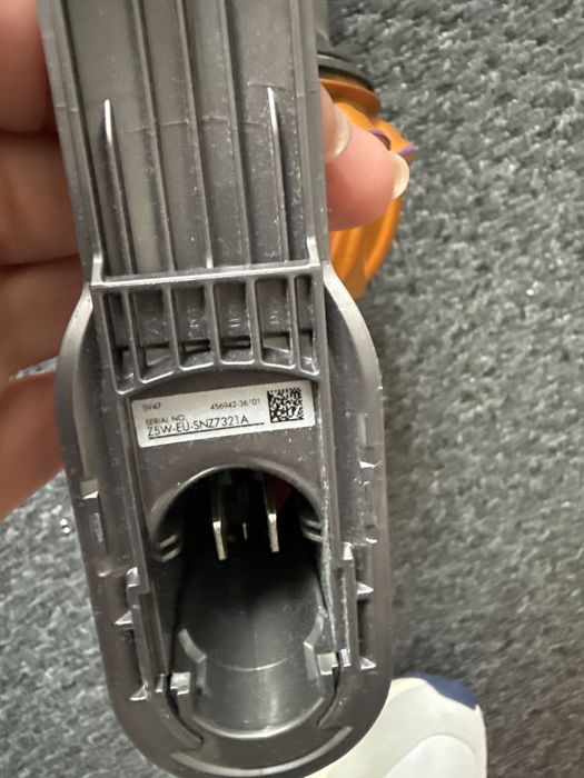Dyson V15 Detect  korpus silnik