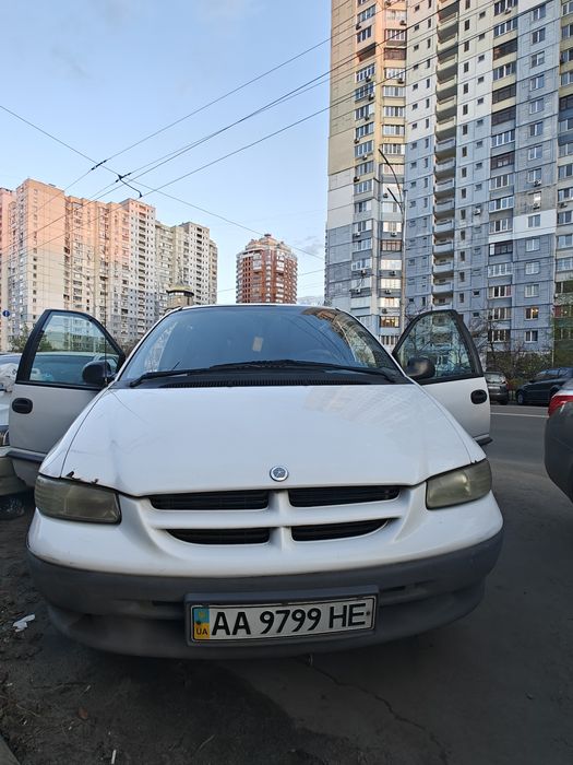 Dodge Ram Van (Минивэн