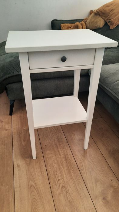 stolik nocny Ikea Hemnes