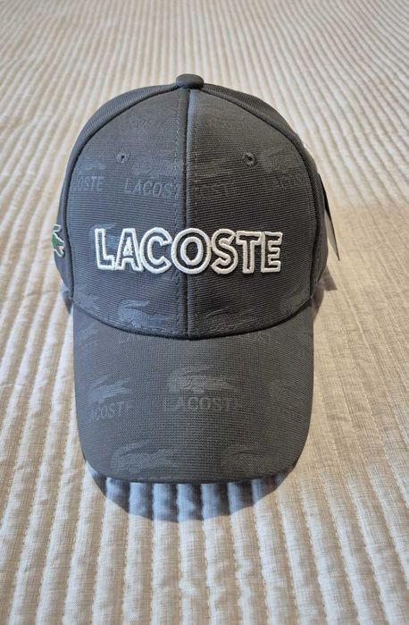 Boné Lacoste - cinza - novo