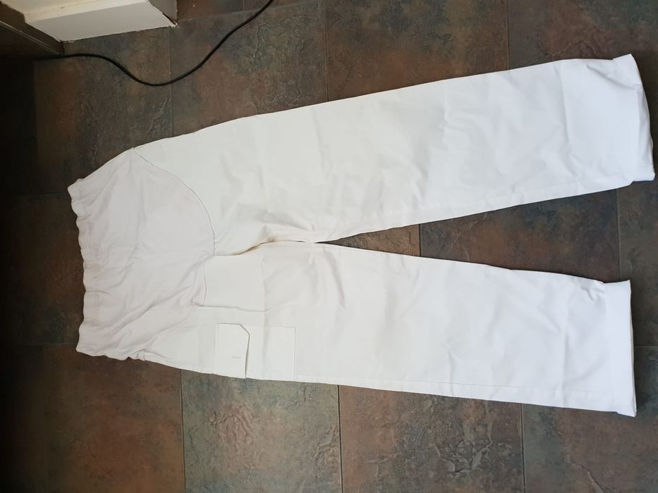 Vendo roupa de grávida