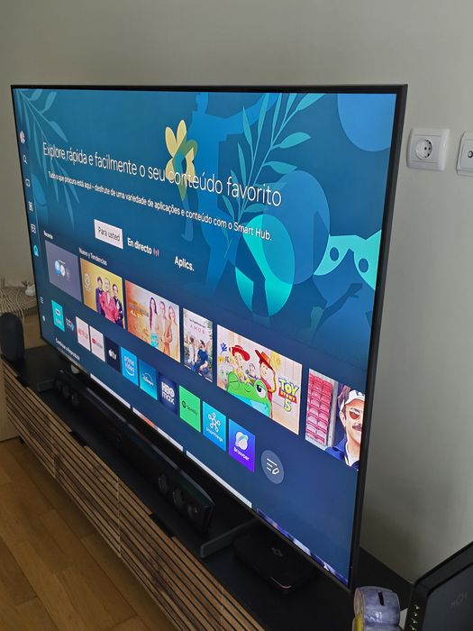 Samsung QLED 75" 4K Q64D Smart TV – 75 polegadas