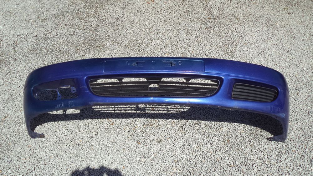 Para-choques frente Toyota Corolla ano 1998 a 2001