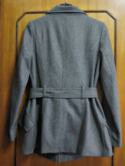 Casaco de Senhora Cinzento C/ Cinto como novo