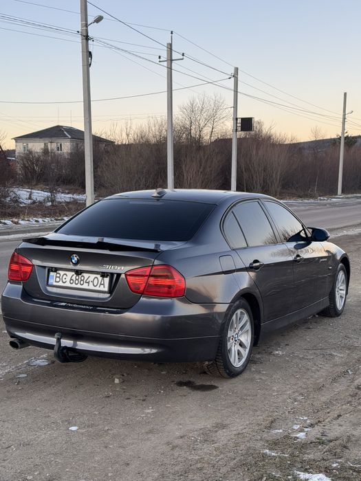 BMW E90 318d N47