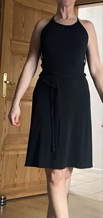 Sukienka czarna na ramiączkach