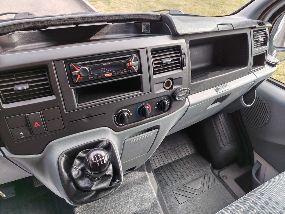 Ford Transit  2010r  Długość paki 3.30m