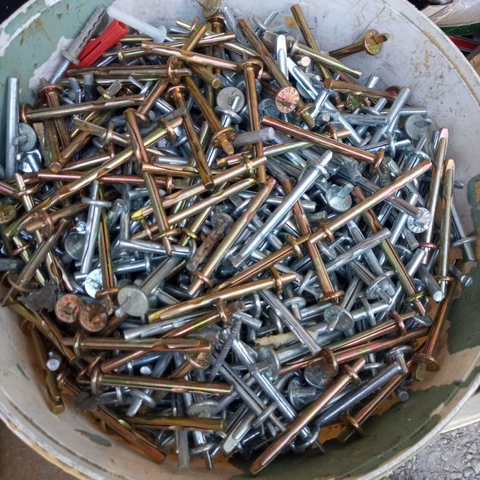 Kołki szybki montaż