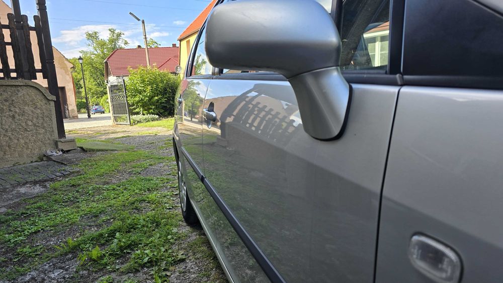 Toyota Corolla Verso 2.2