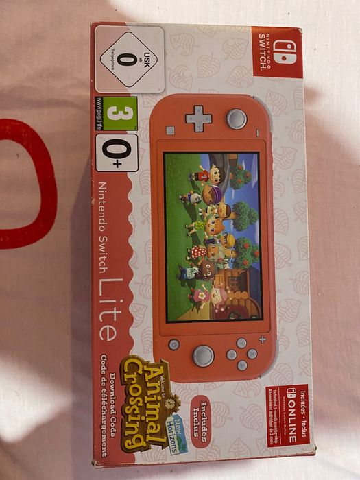 Nintendo switch lite coral