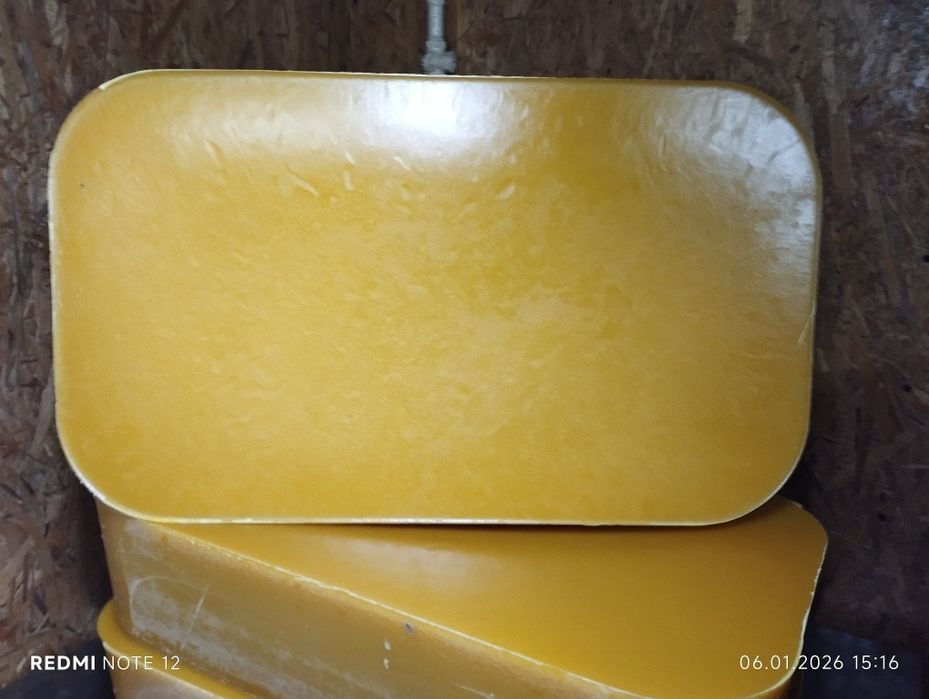 Воск пчелиный натуральный