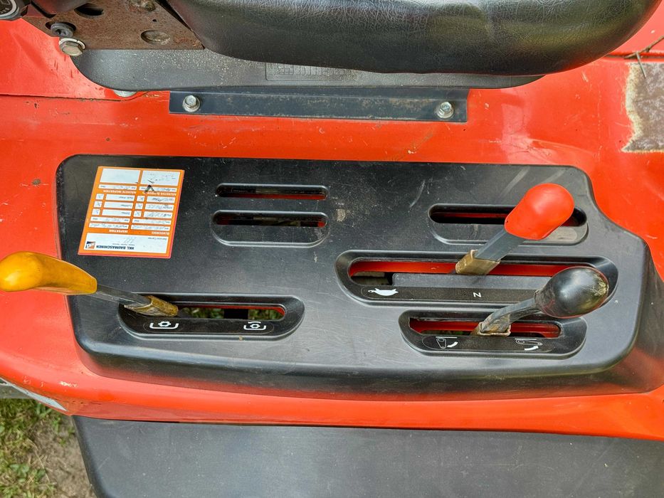 Kubota F2880 4WD 29 KM kosiarka traktorek kosisko mulczujące 185 cm diesel