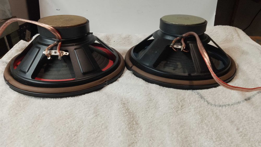 Głośniki niskotonowe "subwoofery " do twojego audio